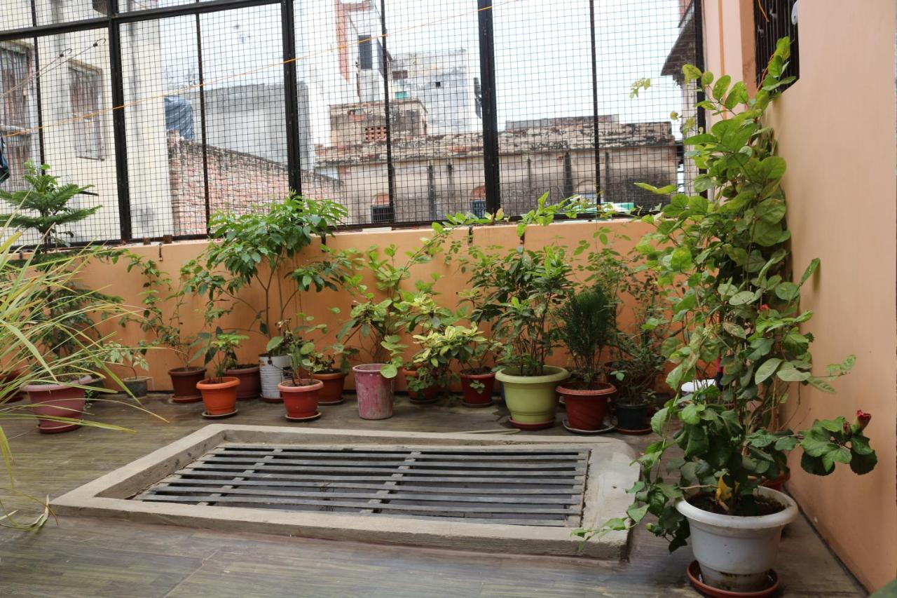 Mother Hostel Benares Buitenkant foto