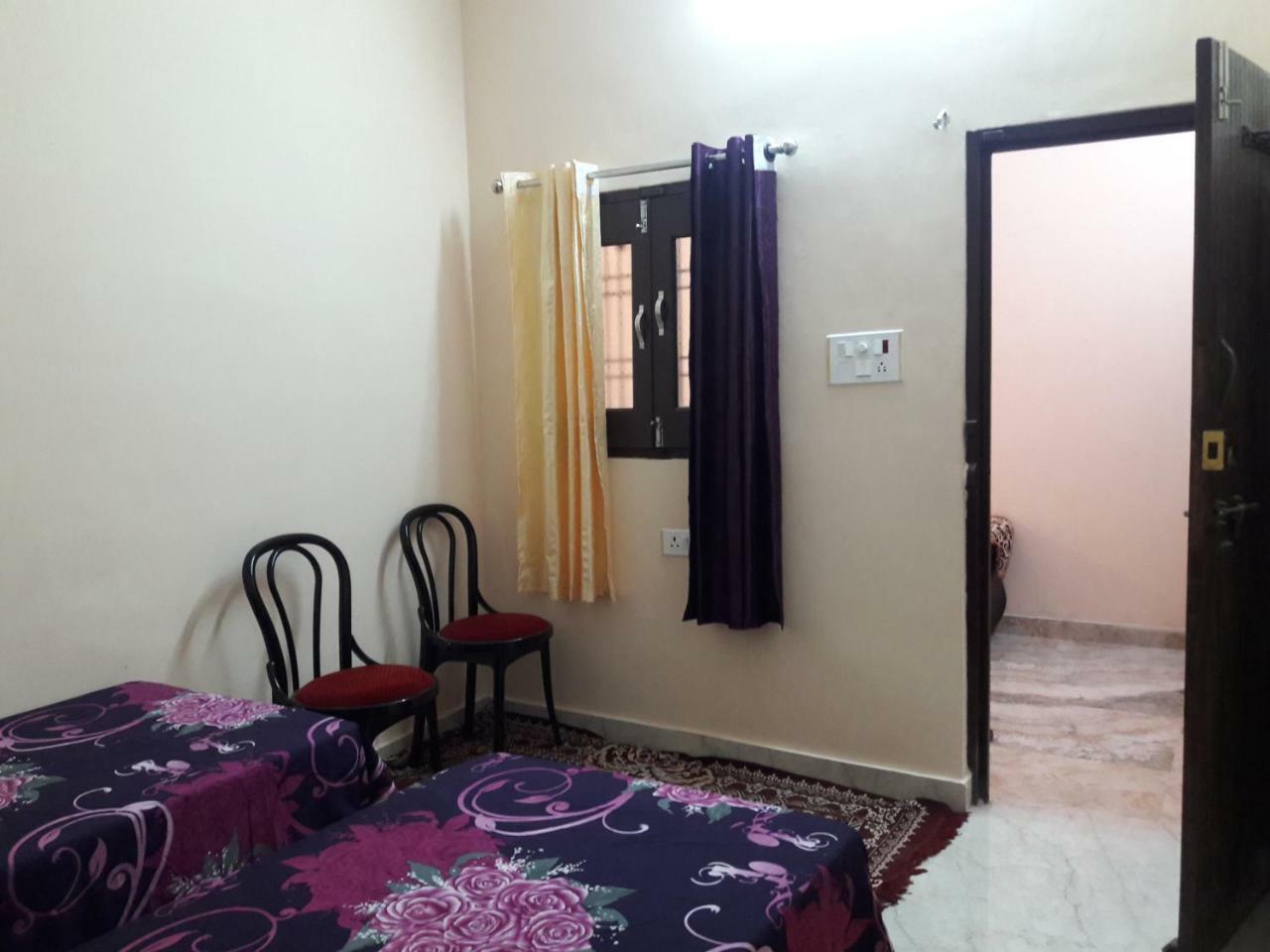 Mother Hostel Benares Buitenkant foto