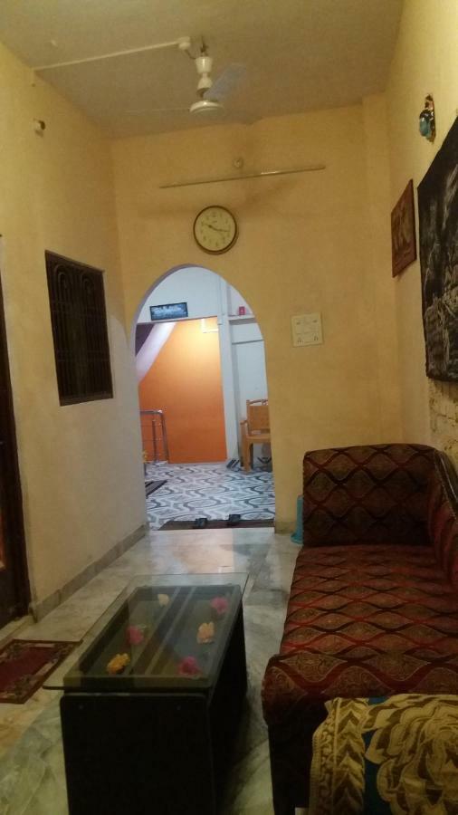 Mother Hostel Benares Buitenkant foto